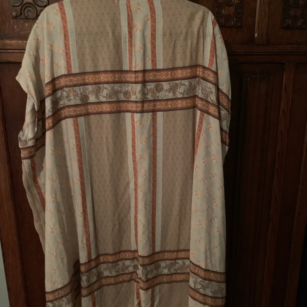 Yanak tunic - Picture 4 of 8